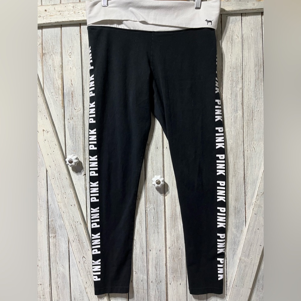 Yoga Victoria Secret Yoga Pants!! Way Cool **